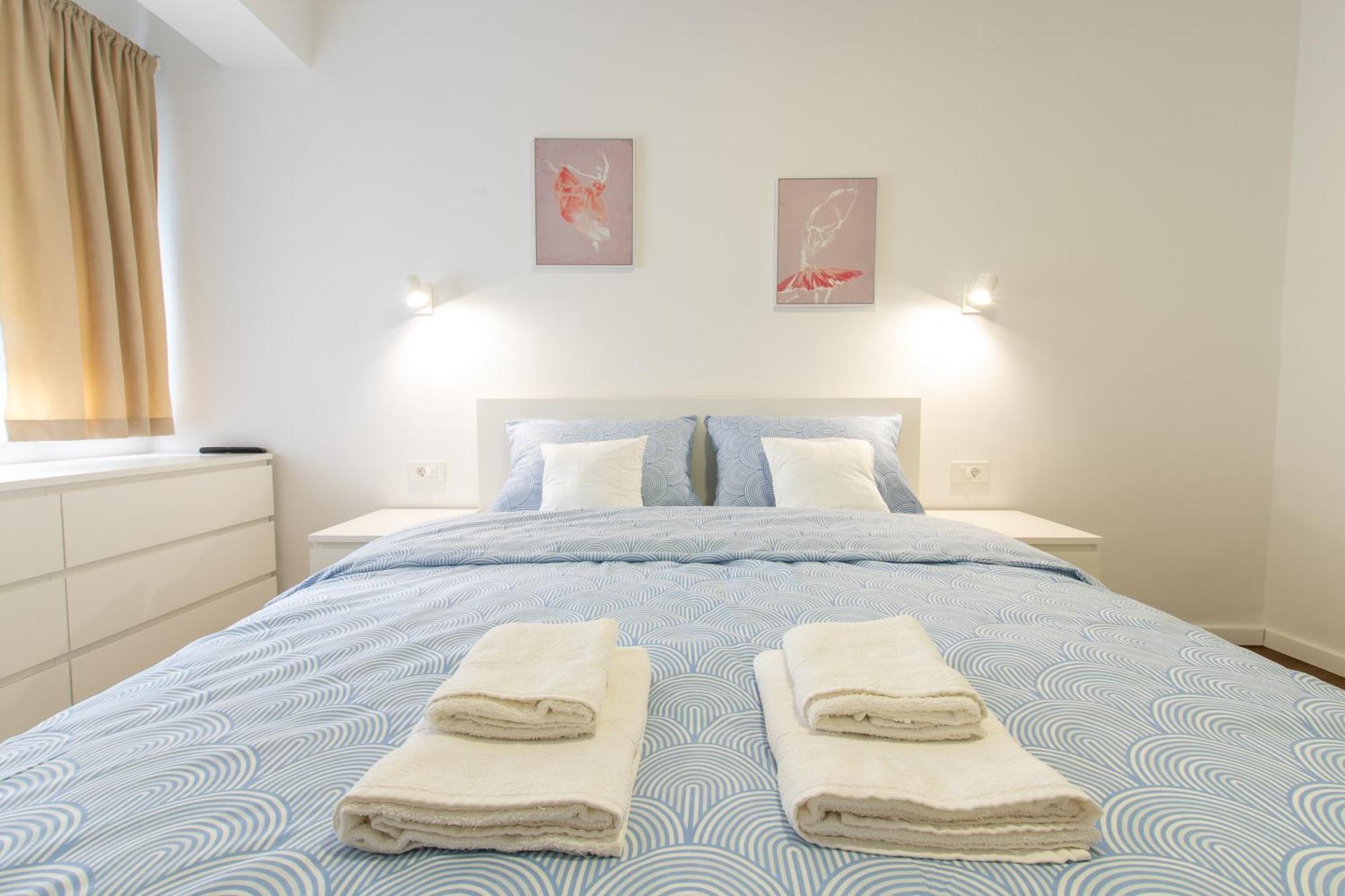 Apartman Valentina - Self Check In And Check Out โอโทชาส ภายนอก รูปภาพ